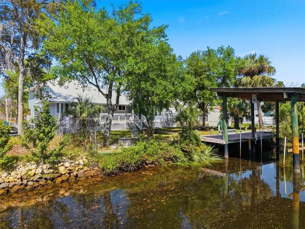 $529,900 | 5947 South Shadytree Path, Homosassa, FL 34448