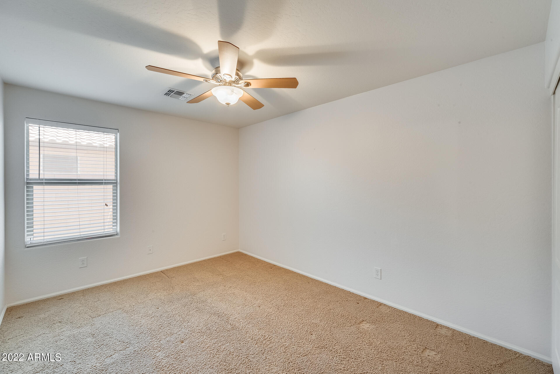 17819 West Charter Oak Road Surprise, AZ 85388 - Photo 21 of 37