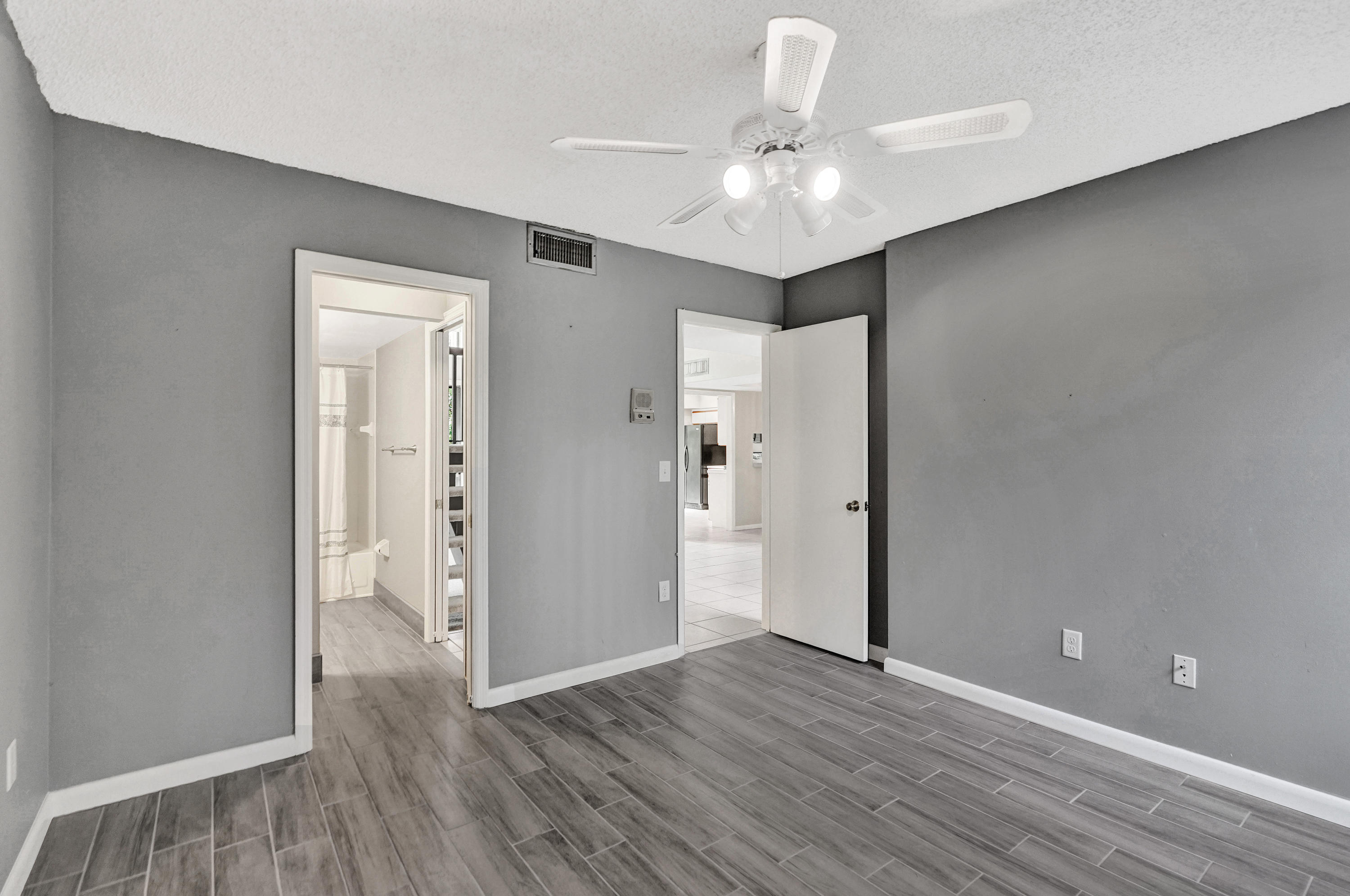 7460 Chablis Court Boca Raton, FL 33433 - Photo 28 of 33 DSC03170