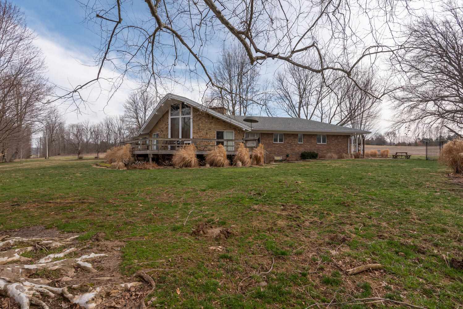 3736 Franklin Road Spencer, IN 47460 - Photo 1 of 36