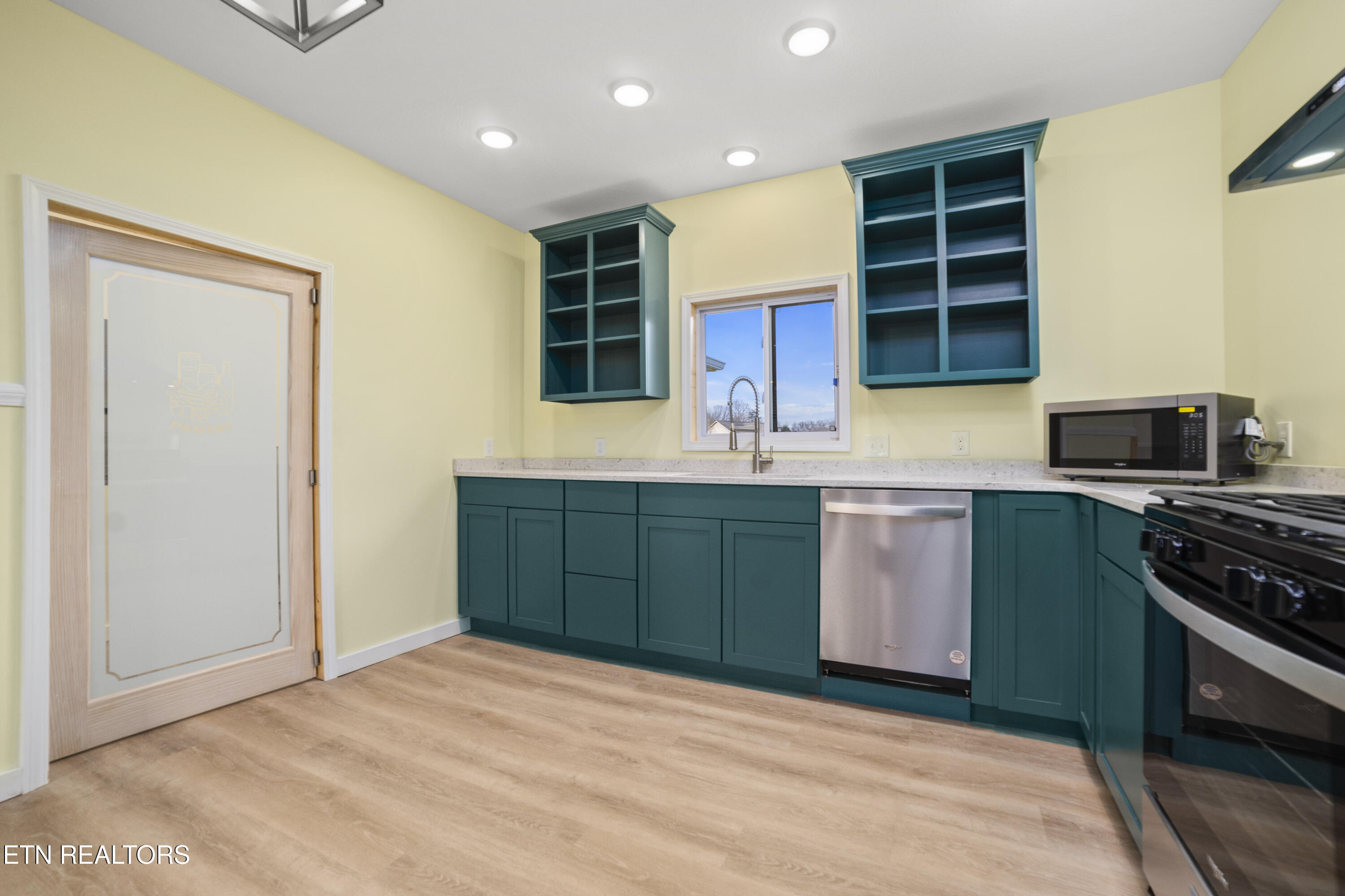 3101 Amanda View Way Sevierville, TN 37876 - Photo 18 of 50 19