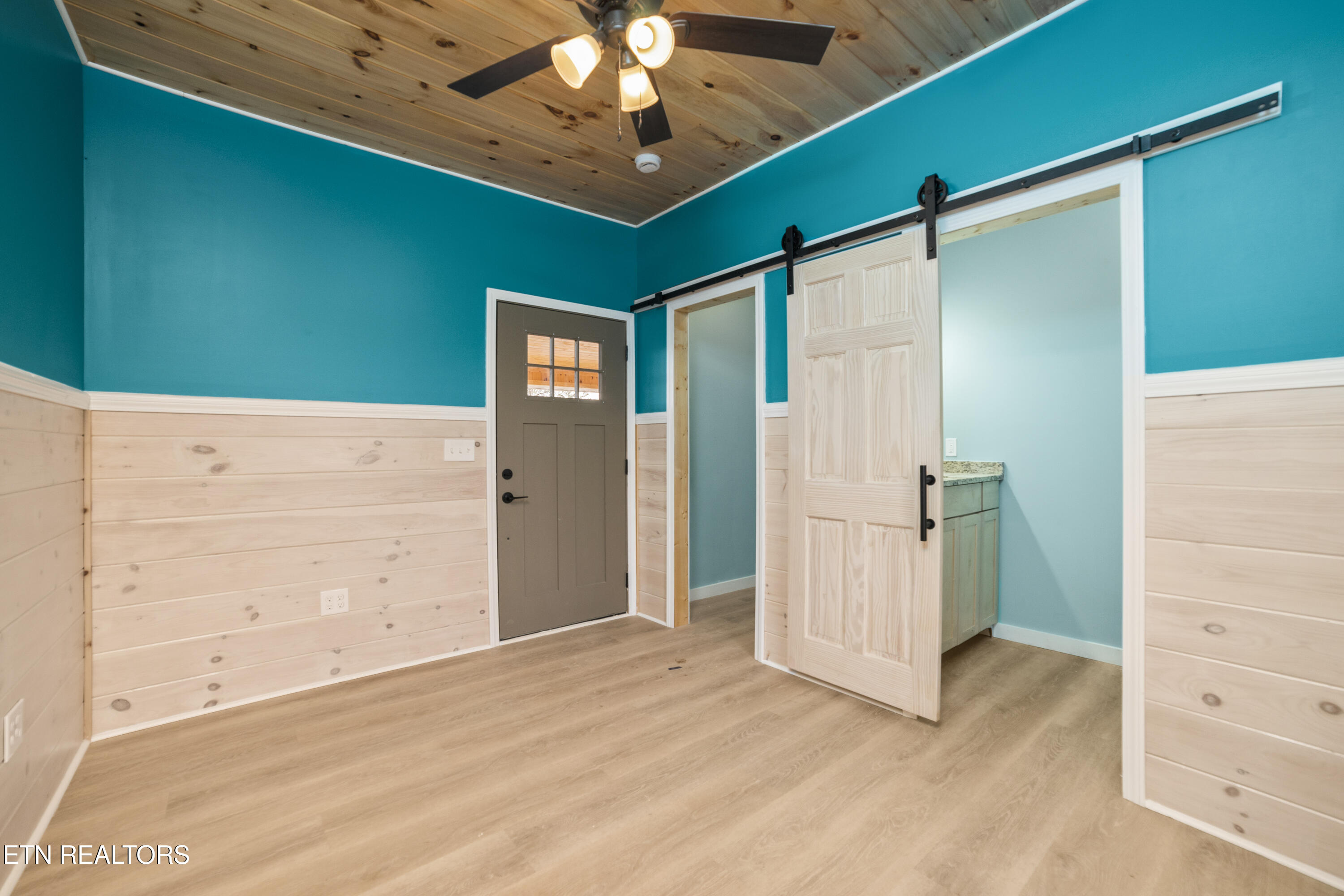 3101 Amanda View Way Sevierville, TN 37876 - Photo 31 of 50 32