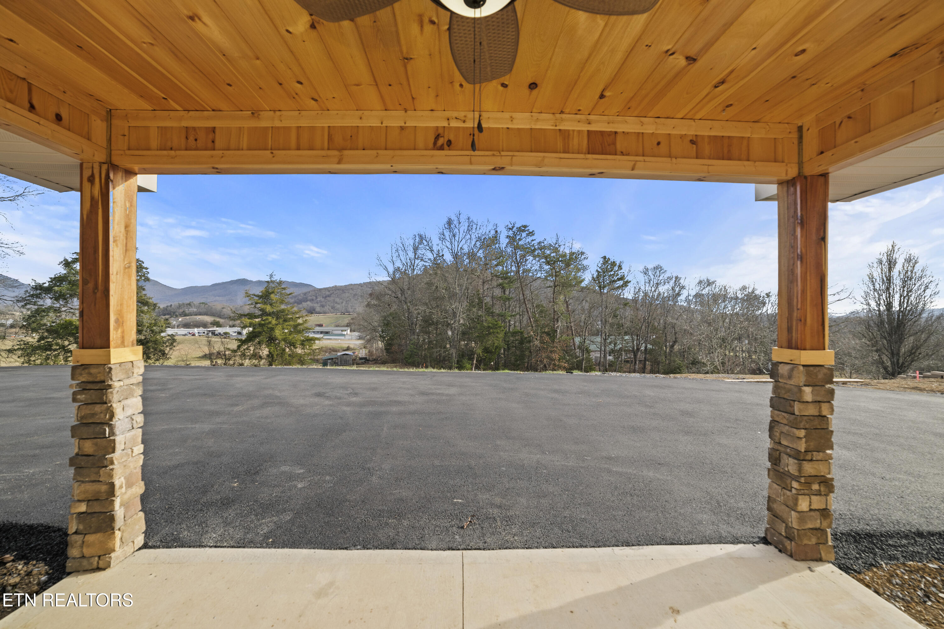 3101 Amanda View Way Sevierville, TN 37876 - Photo 41 of 50 42