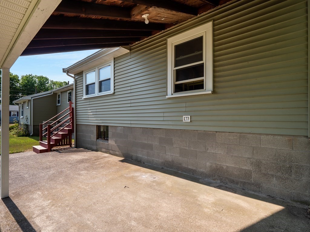 8 Walsh Road Holbrook, MA 02343 - Photo 39 of 41