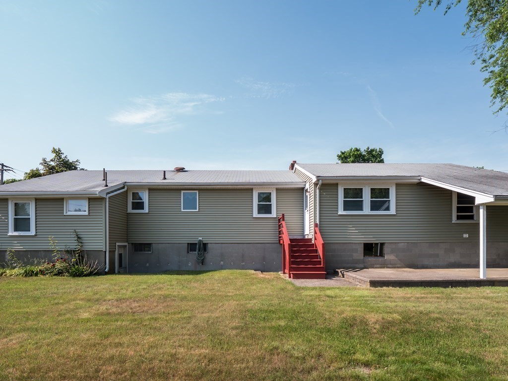 8 Walsh Road Holbrook, MA 02343 - Photo 41 of 41