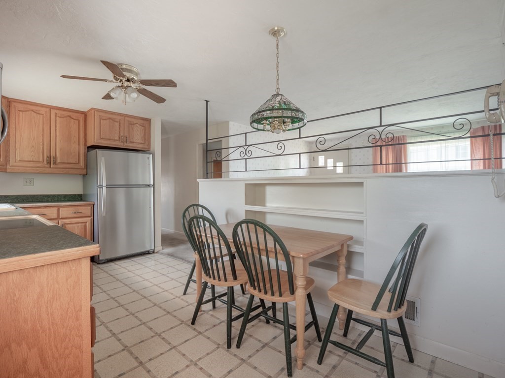 8 Walsh Road Holbrook, MA 02343 - Photo 7 of 41