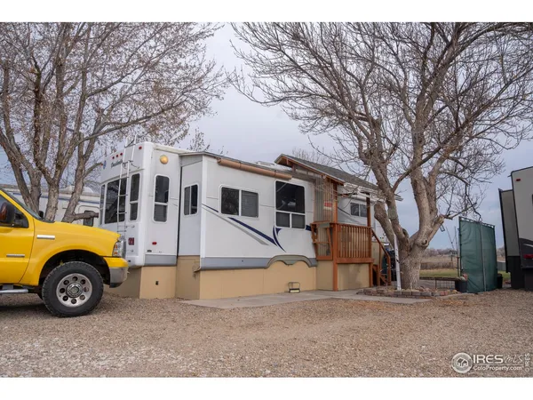 a view of a yard in front of a house