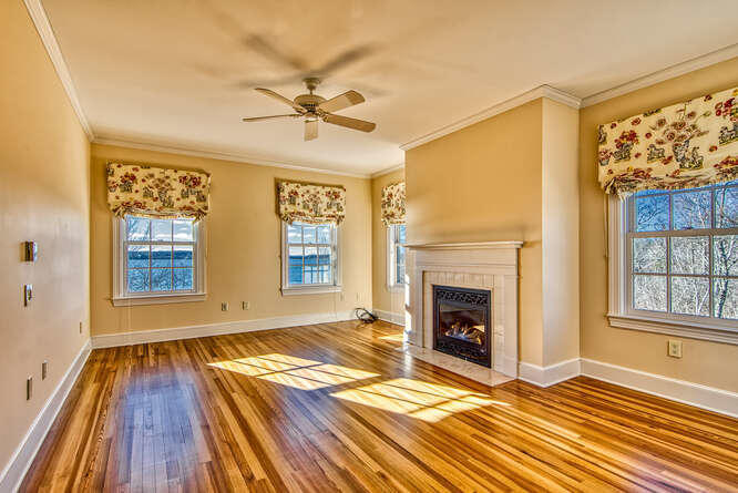 516 Reach Road Sargentville, ME 04673 - Photo 54 of 71 516 Reach Road Sargentville ME-small-019