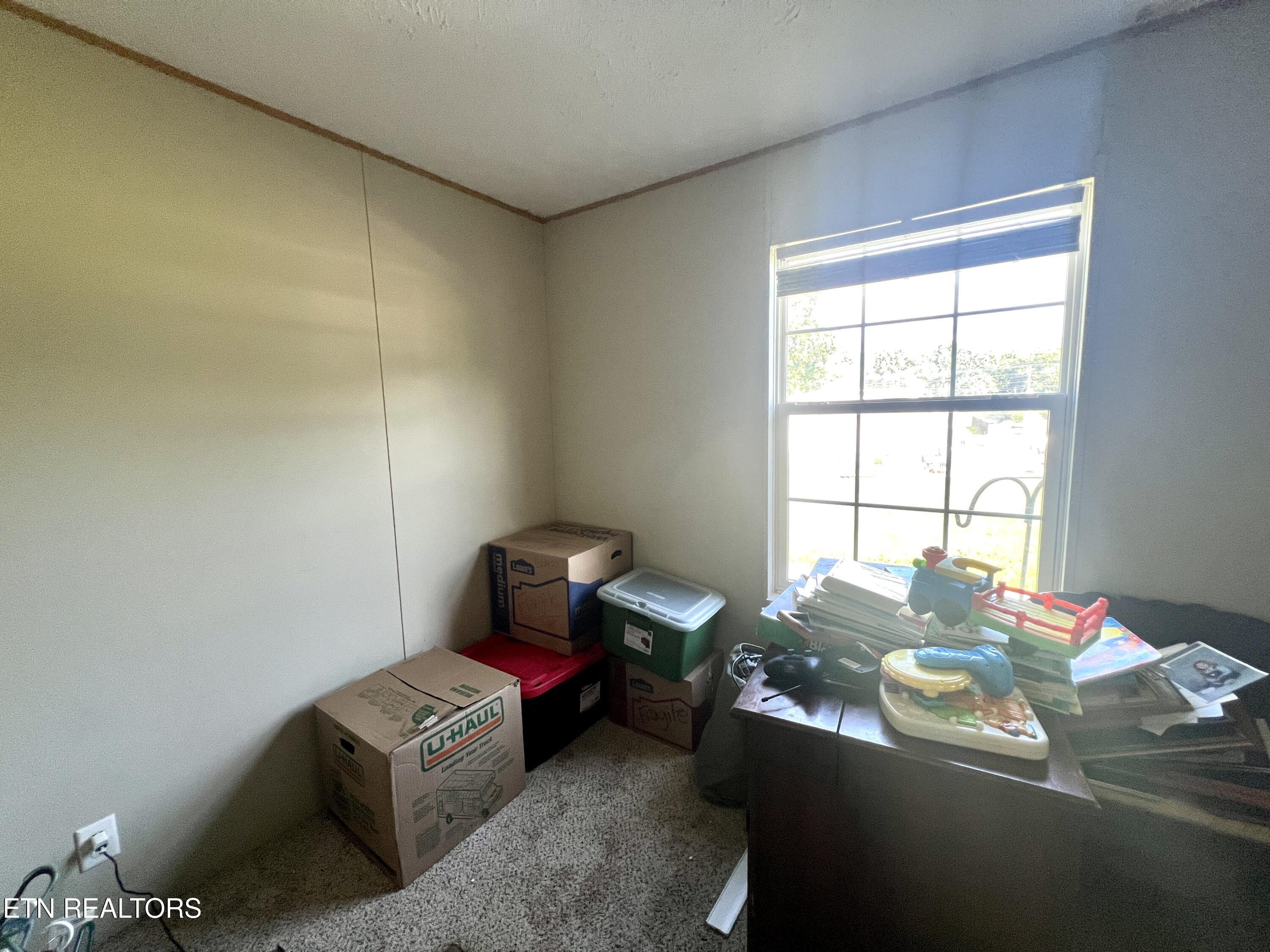 1228 Evans Valley Road Newport, TN 37821 - Photo 3 of 30 20260701_215602144_iOS