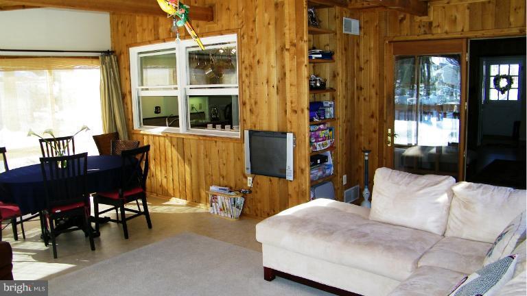 103 Stauffer Road Severna Park, MD 21146 - Photo 17 of 30 Interior (General)