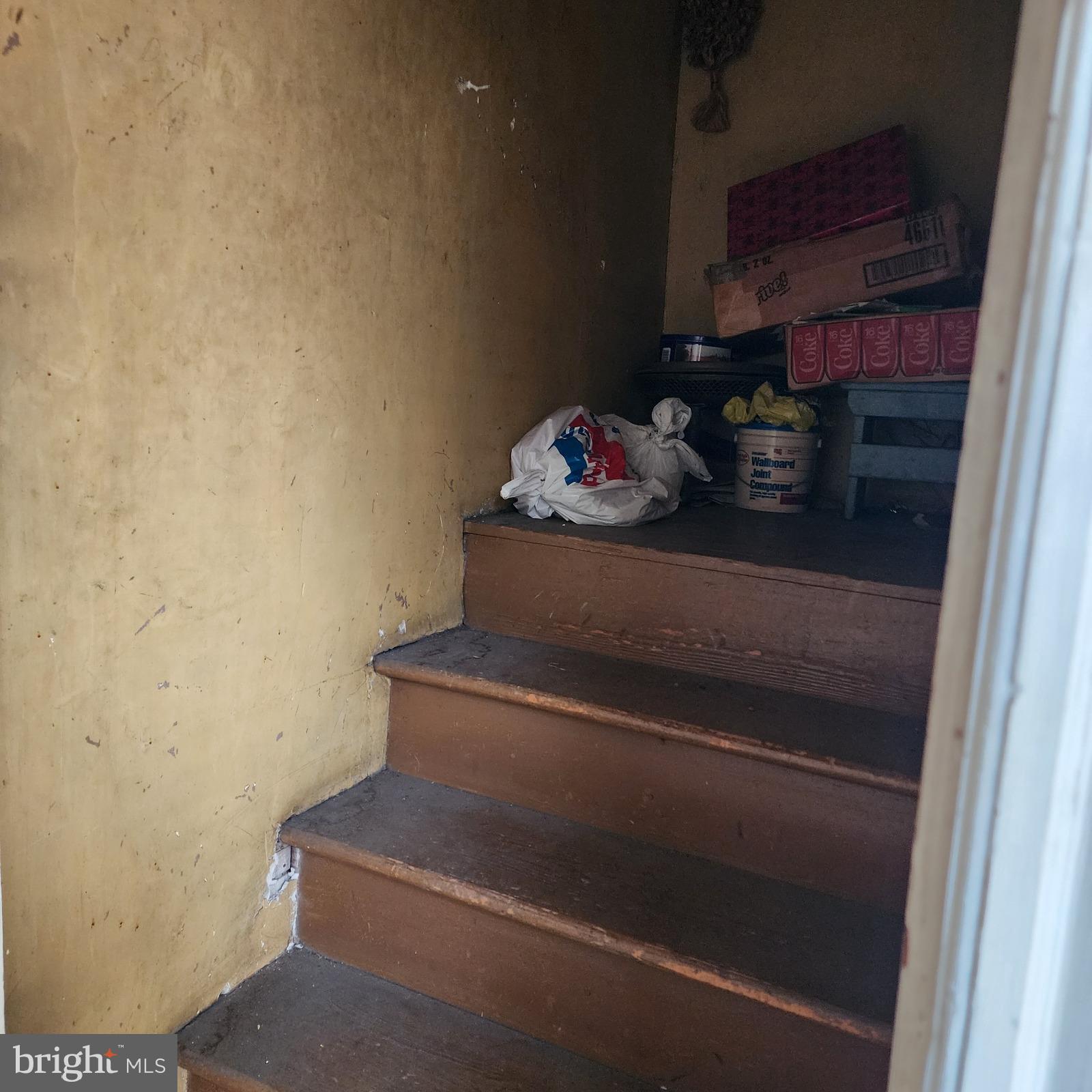 2708 Goodwood Road Baltimore, MD 21214 - Photo 16 of 28
