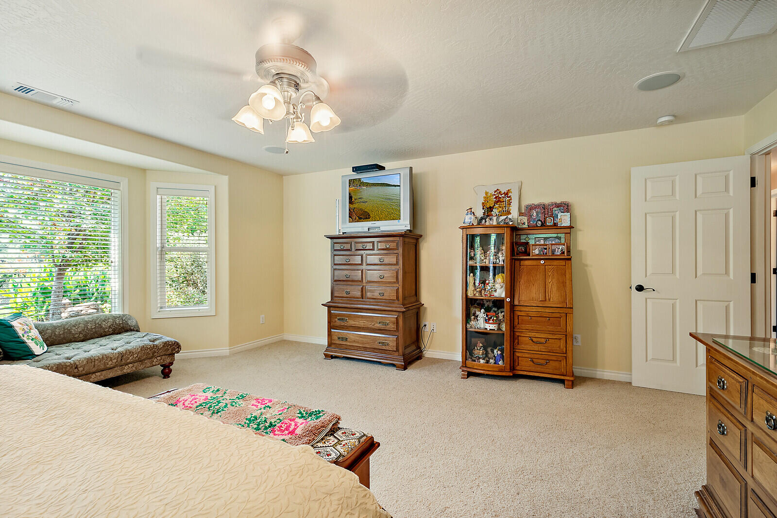 12378 Blackwell Road Central Point, OR 97502 - Photo 26 of 67 60_BR_60_mls