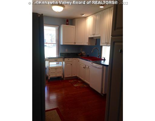 450 Ridgeview Drive Ripley, WV 25271 - Photo 5 of 16 Kitchen.
