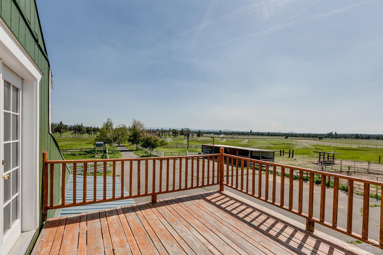 24356 Dodds Road Bend, OR 97701 - Photo 5 of 20 Additional Photo