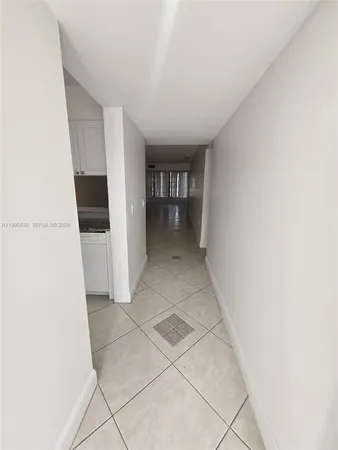 $2,100 | 3500 Whitehall Drive, Unit 104, West Palm Beach, FL 33401