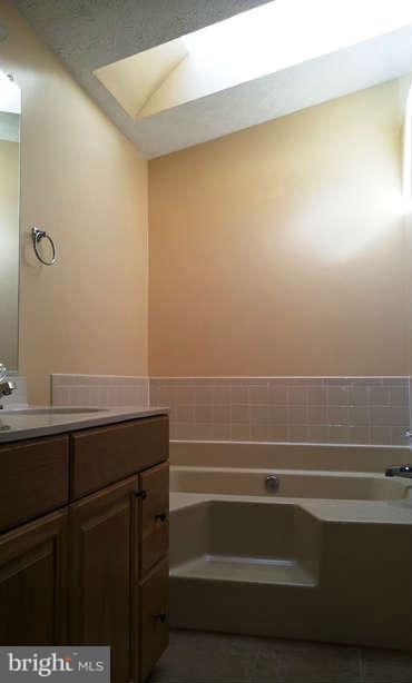 3036 Memory Lane Silver Spring, MD 20904 - Photo 14 of 23 Bath (Master)