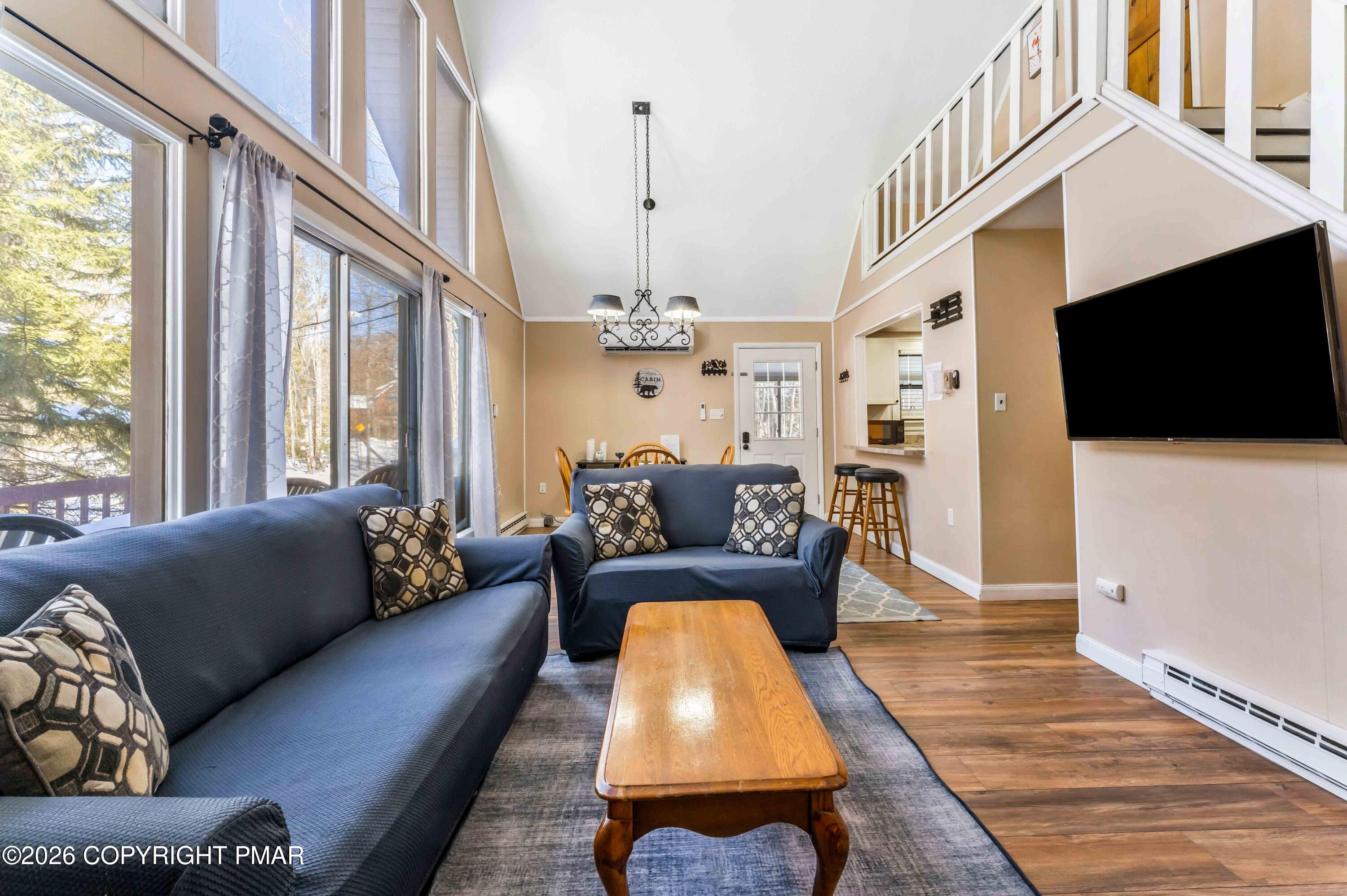 102 King Arthur Road Pocono Lake, PA 18347 - Photo 16 of 59 102 King Arthur Road, Pocono Lake, PA-24