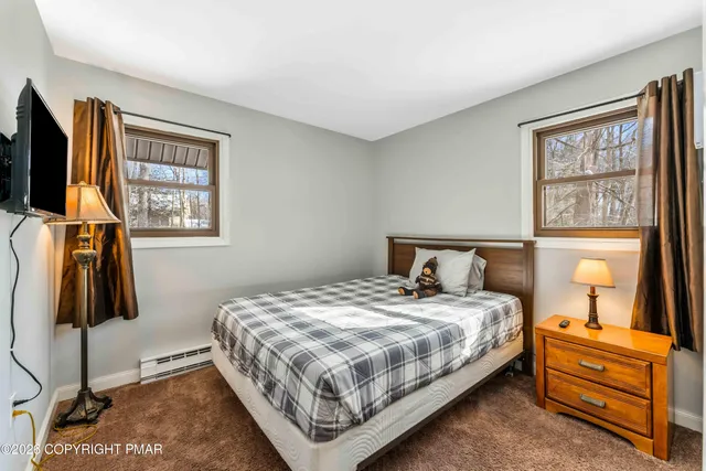 $321,300 | 102 King Arthur Road, Pocono Lake, PA 18347