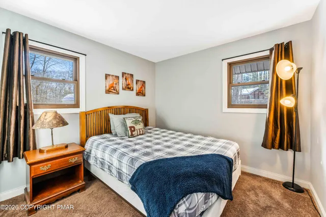 $321,300 | 102 King Arthur Road, Pocono Lake, PA 18347