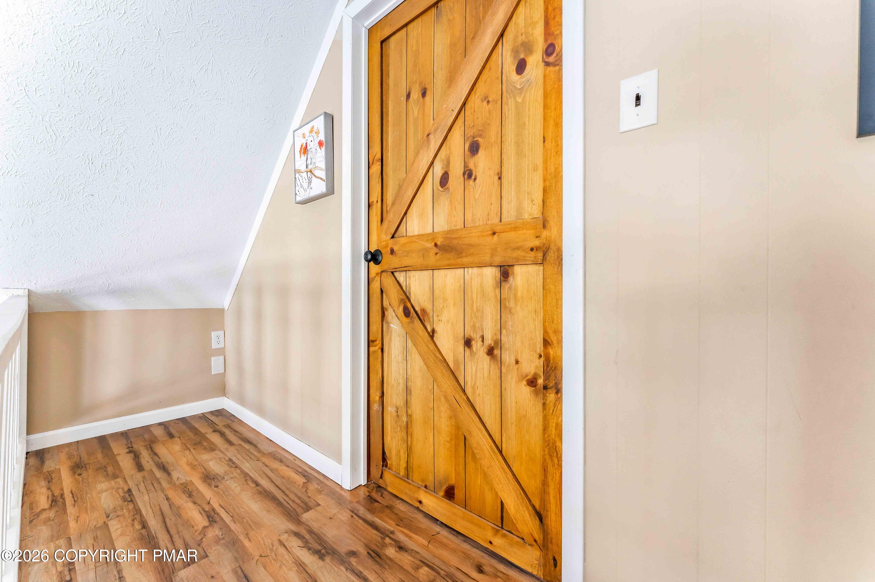 102 King Arthur Road Pocono Lake, PA 18347 - Photo 32 of 59 102 King Arthur Road, Pocono Lake, PA-40