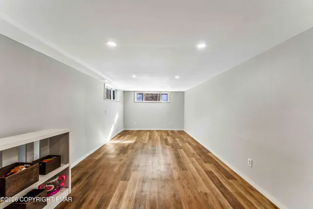 $321,300 | 102 King Arthur Road, Pocono Lake, PA 18347