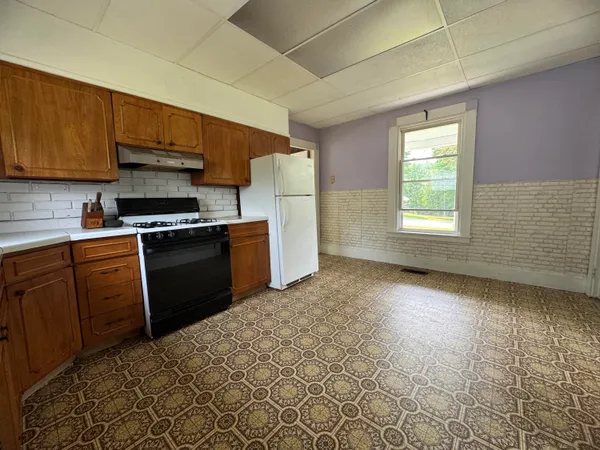 $239,000 | 75 Pleasant Avenue, Sangerville, ME 04479
