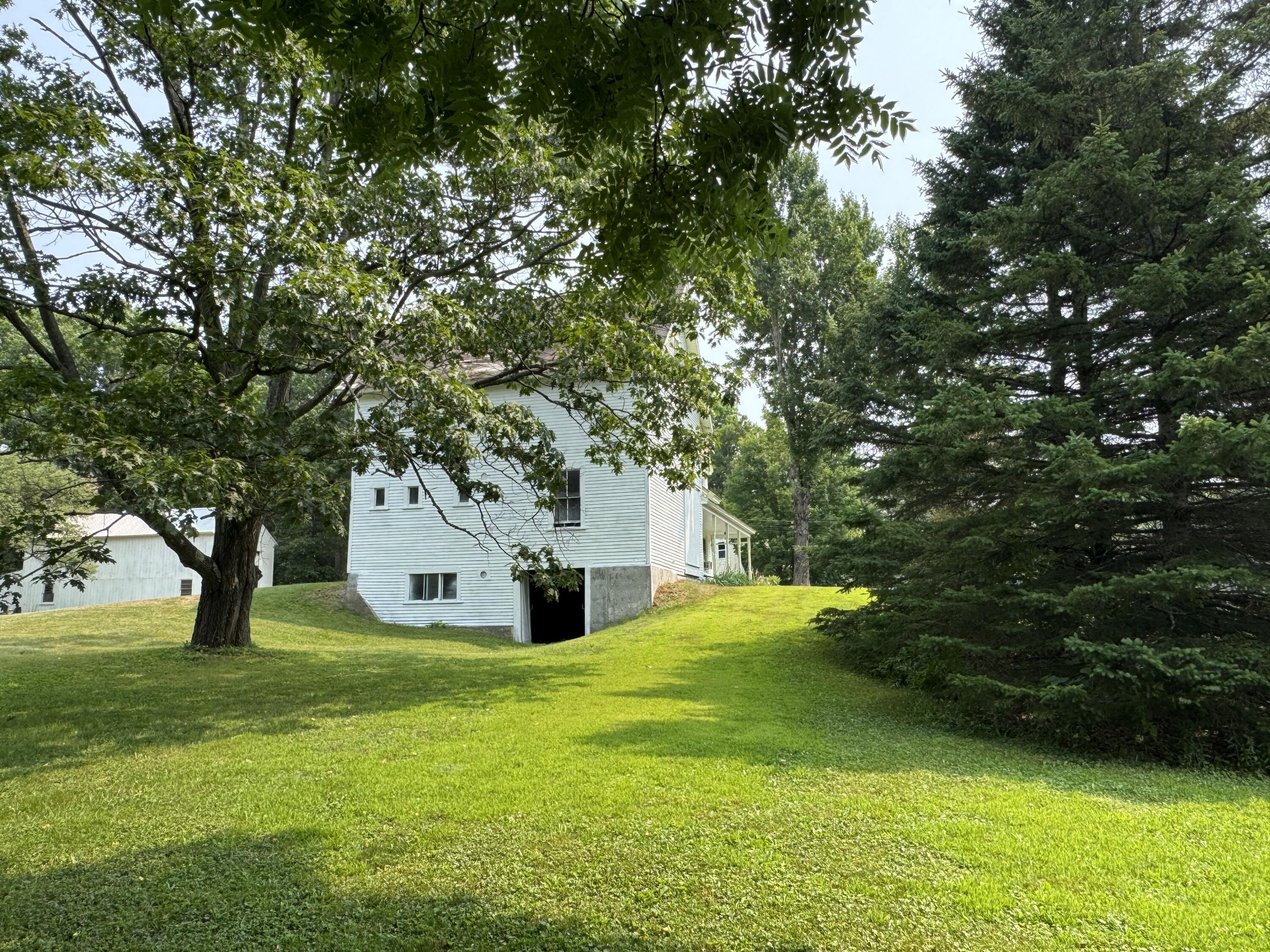 75 Pleasant Avenue Sangerville, ME 04479 - Photo 50 of 68 IMG_5561
