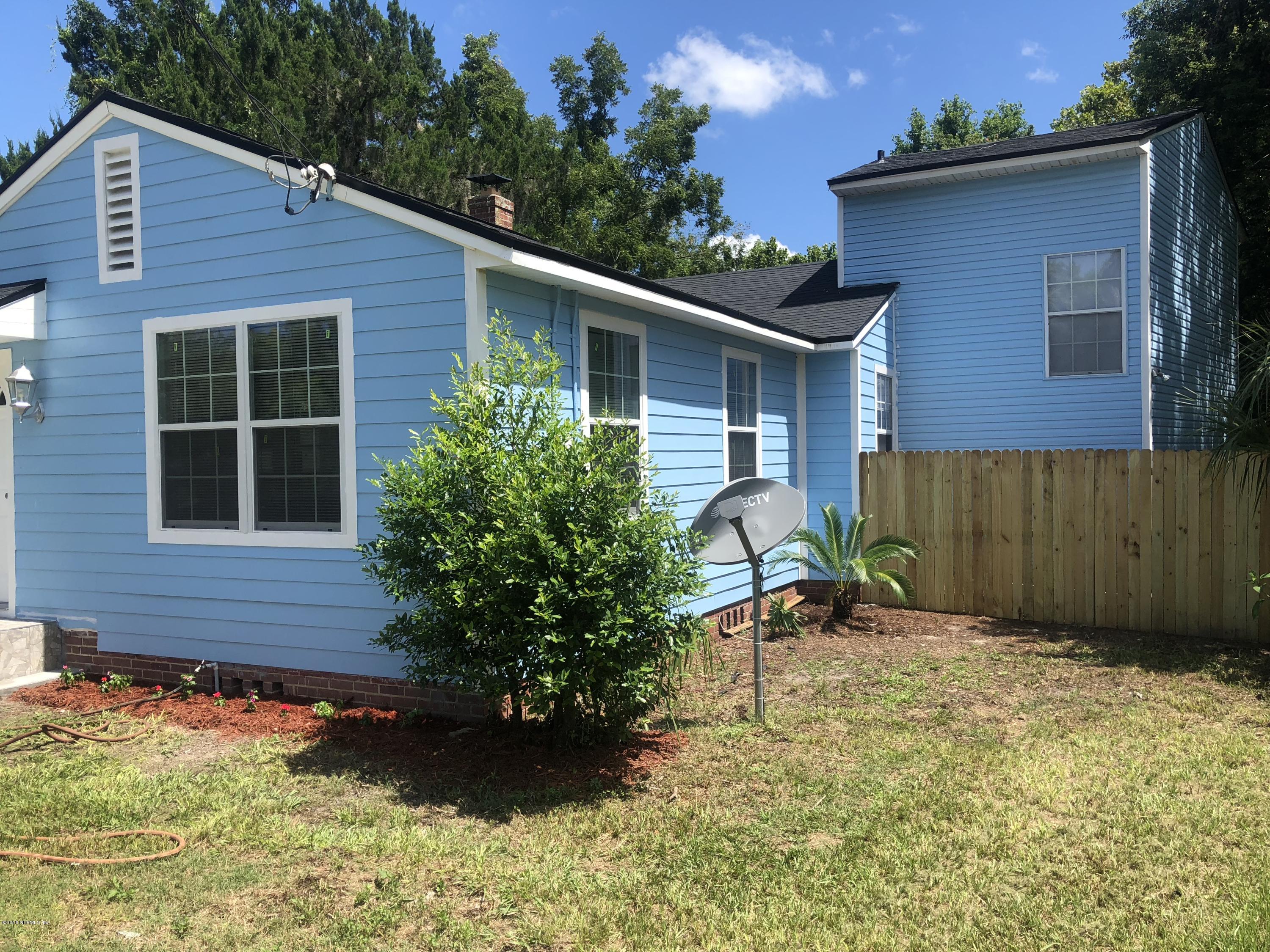 3777 Lilly Road North Jacksonville, FL 32207 - Photo 4 of 40 0D20863E-827F-43F7-B05A-E9F8D6579D6E