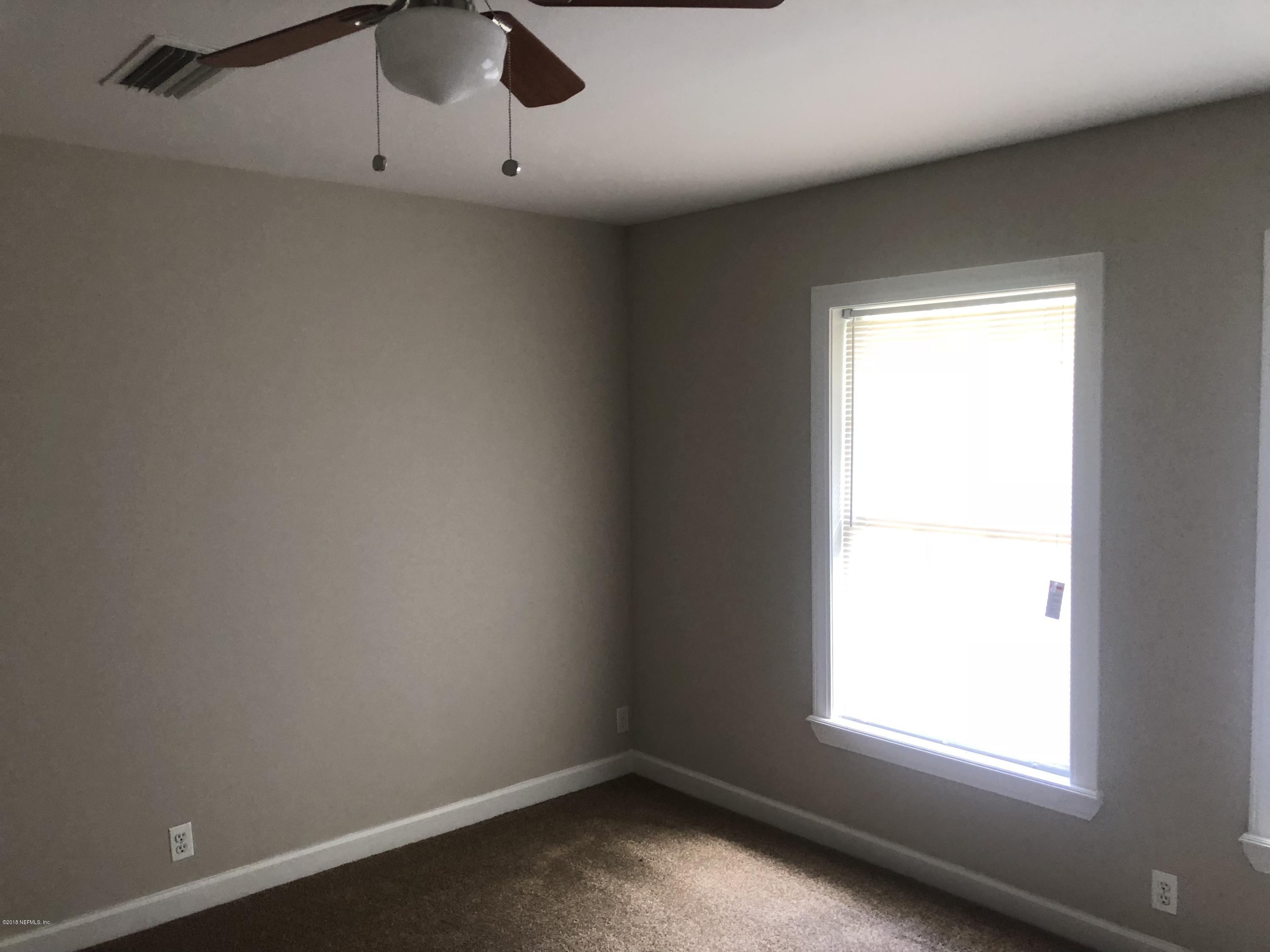 3777 Lilly Road North Jacksonville, FL 32207 - Photo 7 of 40 CCC825F4-8D77-42D6-A04E-2FF9EF76D909