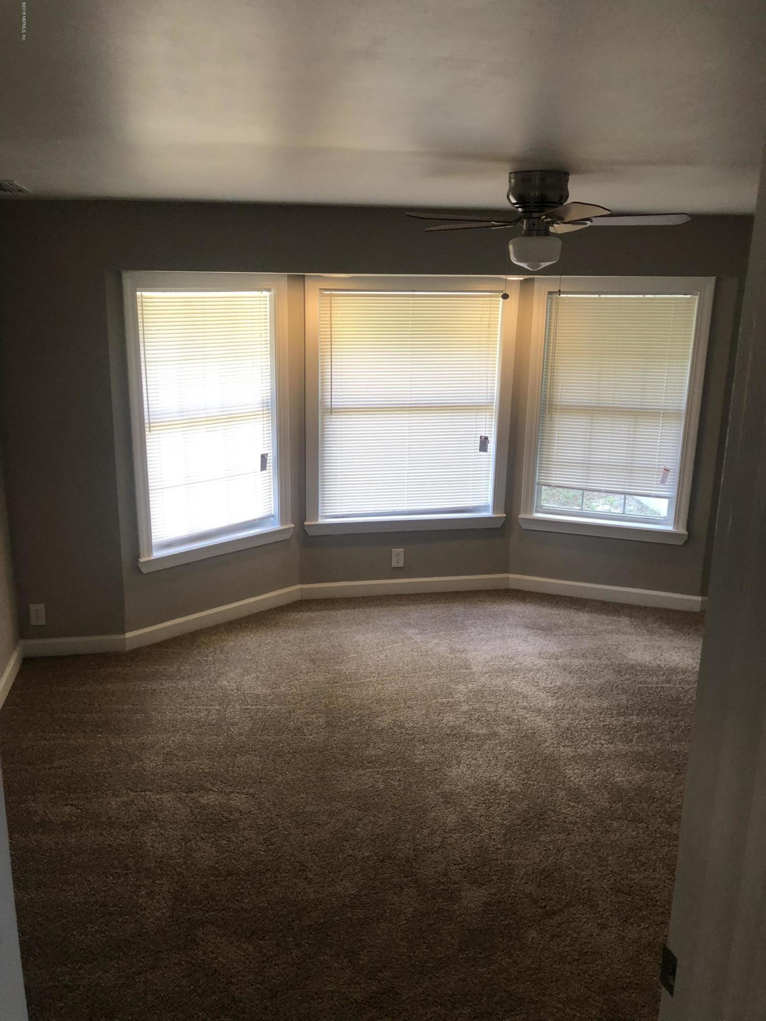 3777 Lilly Road North Jacksonville, FL 32207 - Photo 10 of 40 C5483D55-5800-4637-AFE2-7669B3F16365
