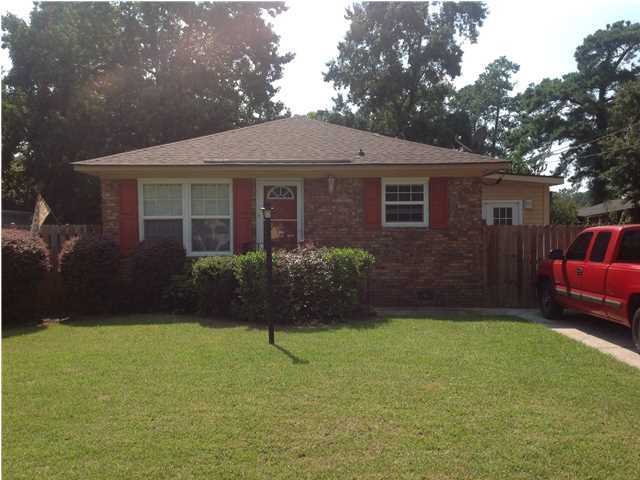 1431 Hazel Road Charleston, SC 29407 - Photo 1 of 24 Primary Photo