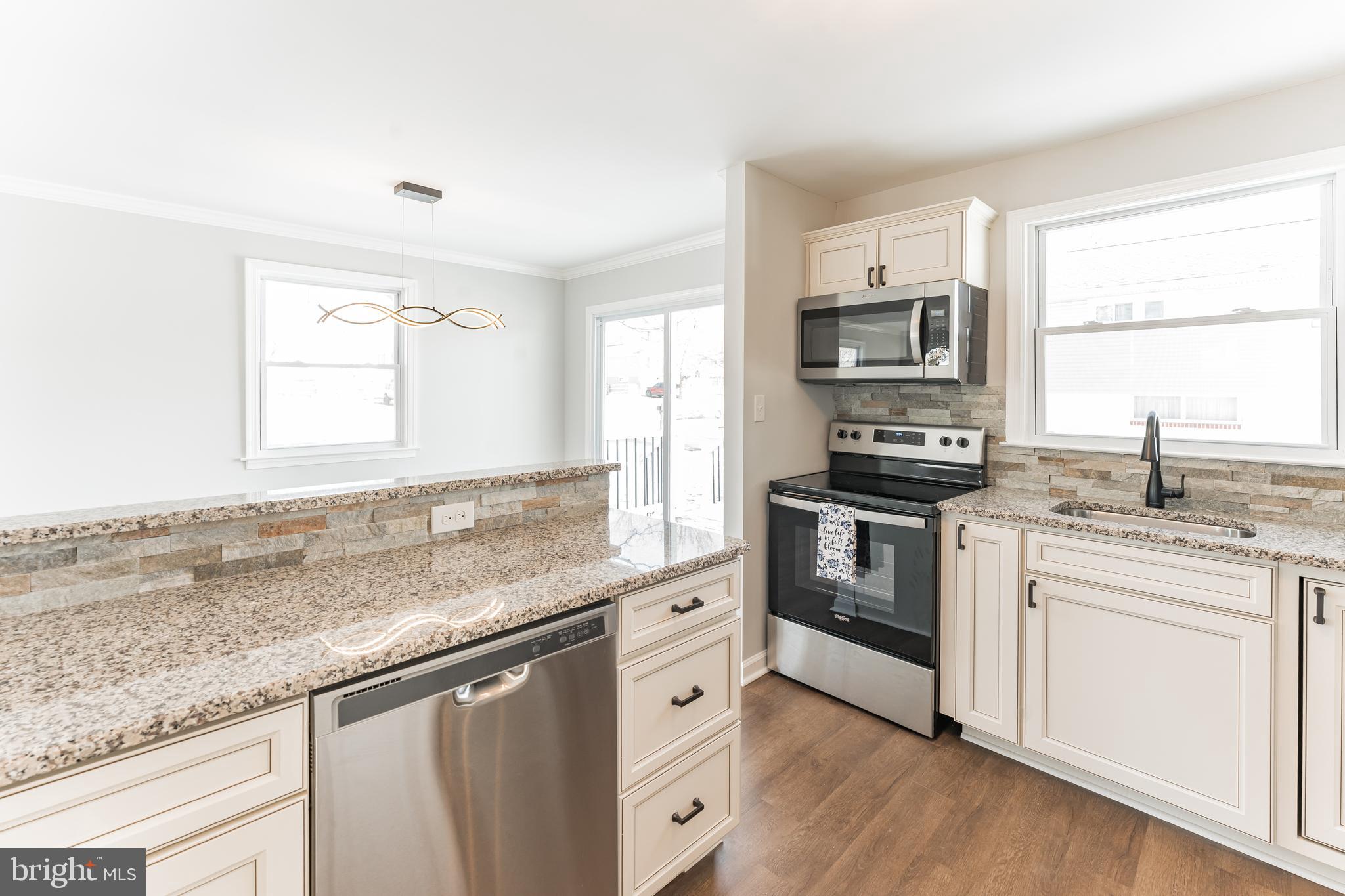 105 Mann Road Norristown, PA 19403 - Photo 7 of 31 Gallery Image 7