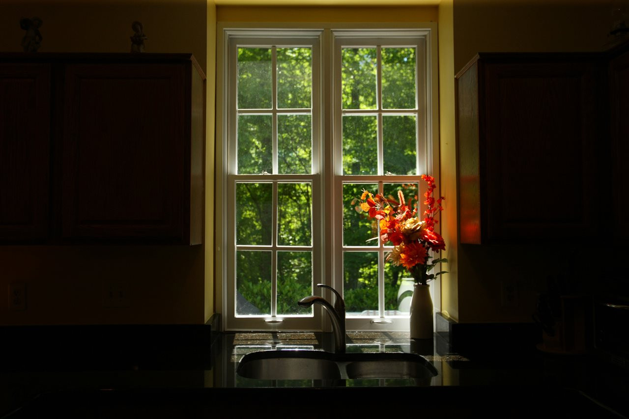 4005 Stemmons Court Raleigh, NC 27613 - Photo 8 of 25 Kitchen