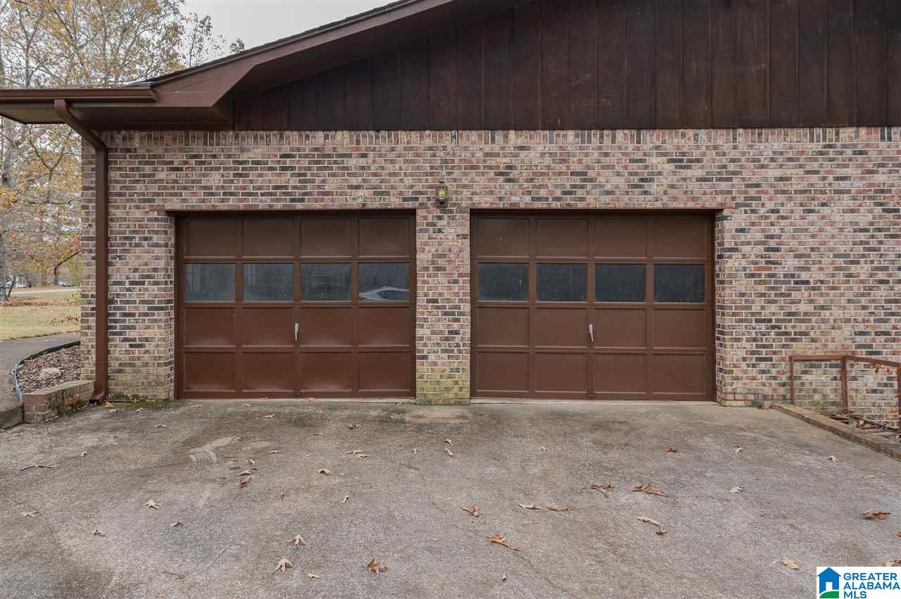 681 Valley View Road Pelham, AL 35124 - Photo 36 of 39