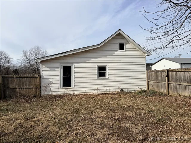 $79,900 | 9411 Harrison Street, Greenville, IN 47124