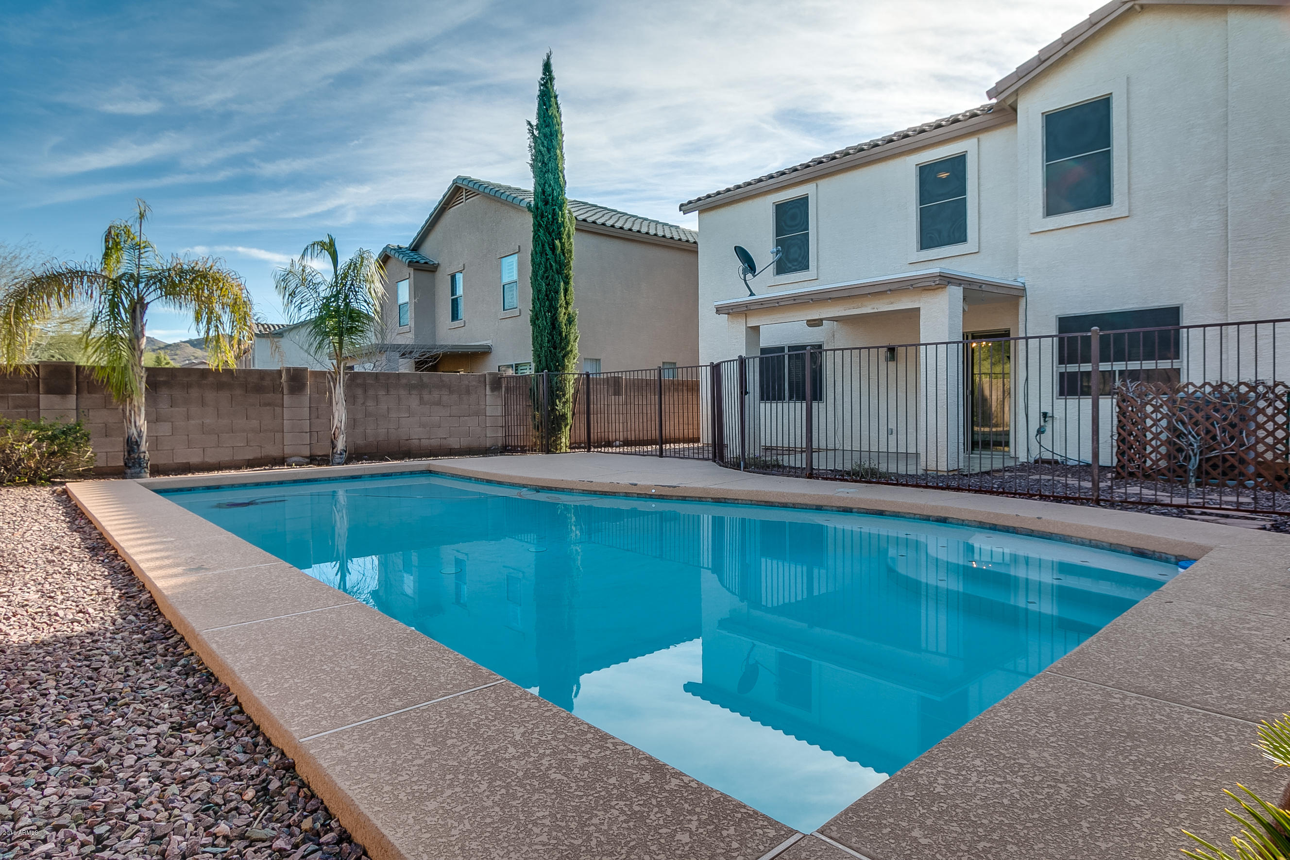 2442 West Via Dona Road Phoenix, AZ 85085 - Photo 14 of 15 Via Dona-51