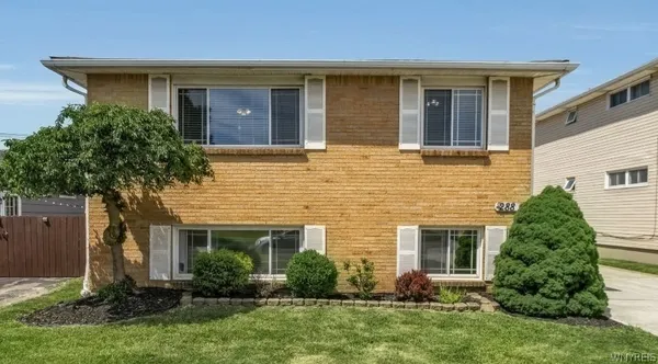 $339,900 | 288 Meadowlawn Road, Cheektowaga, NY 14225