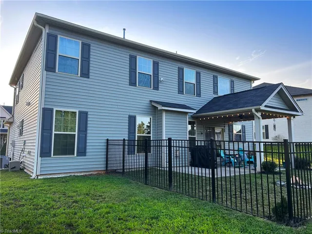 $439,400 | 1823 Ridge Creek Drive, Kernersville, NC 27284