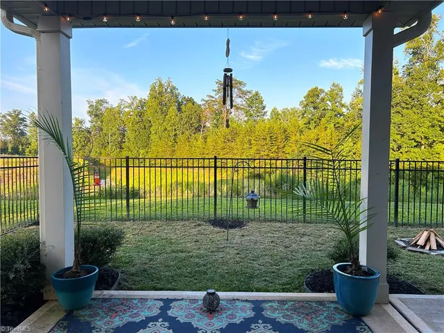 $439,400 | 1823 Ridge Creek Drive, Kernersville, NC 27284