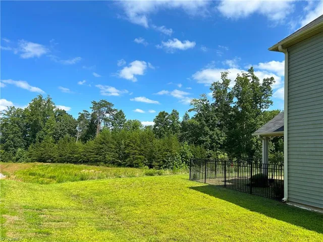 $439,400 | 1823 Ridge Creek Drive, Kernersville, NC 27284