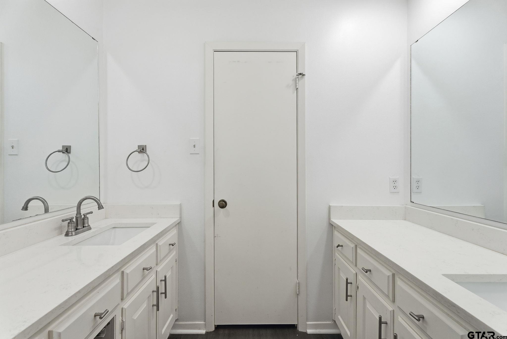 1206 Hampton Lane Tyler, TX 75701 - Photo 17 of 33