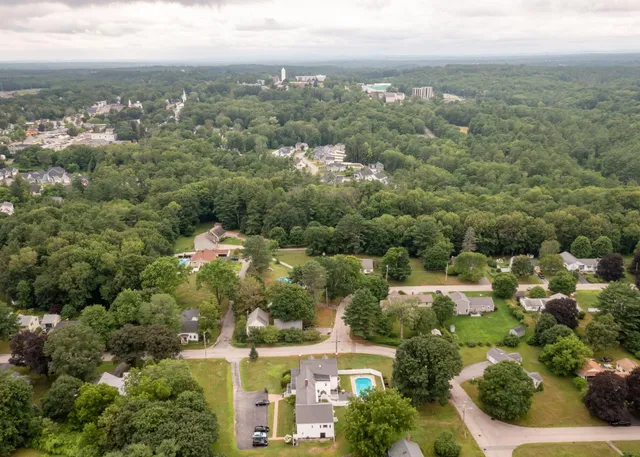 $1,375,000 | 84 Johnson Road, Gorham, ME 04038