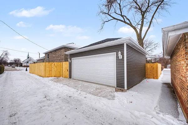 $499,000 | 8245 43rd Place, Lyons, IL 60534