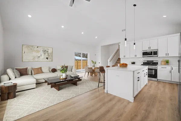 $499,000 | 8245 43rd Place, Lyons, IL 60534