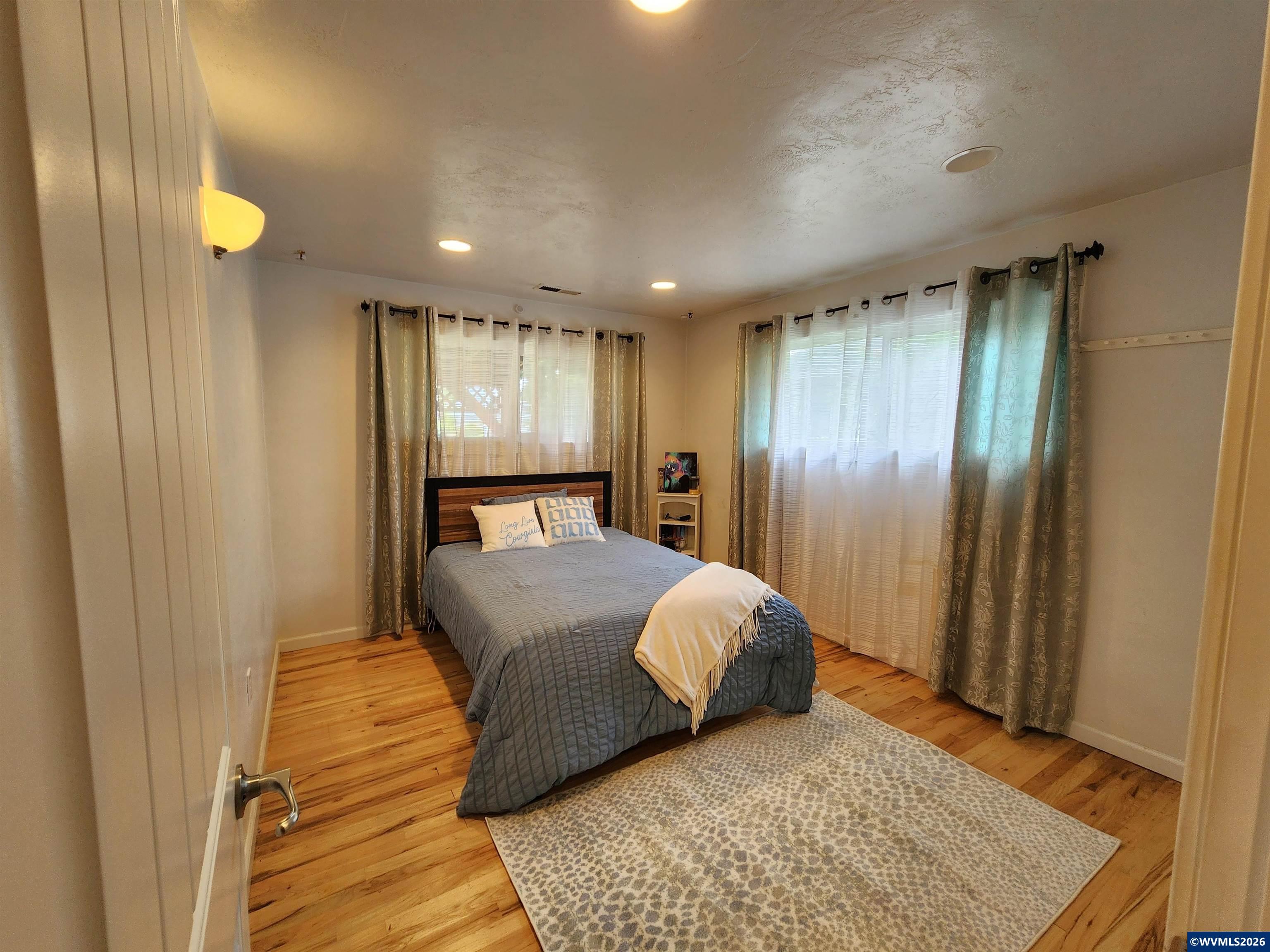 810 Ivy Way Northeast Keizer, OR 97303 - Photo 15 of 28