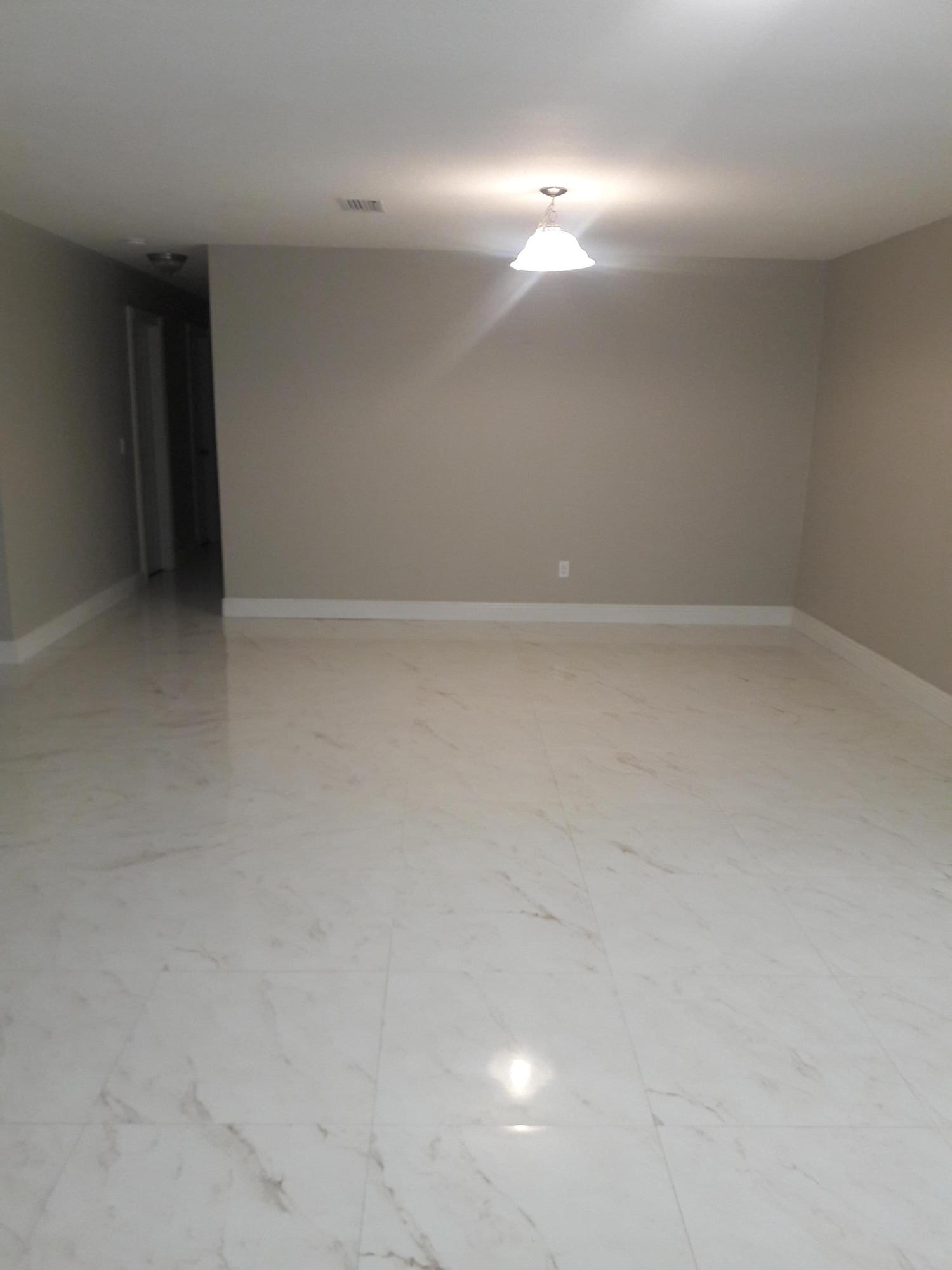 22317 Boulder Street Boca Raton, FL 33428 - Photo 4 of 27 20171230_160332