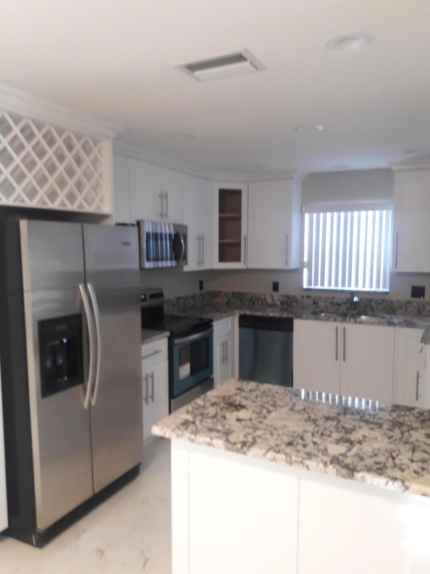 22317 Boulder Street Boca Raton, FL 33428 - Photo 7 of 27 20171230_155827