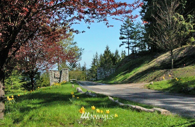 811 Spring Hill Road Orcas Island, WA 98245 - Photo 10 of 20 Gallery Image 10