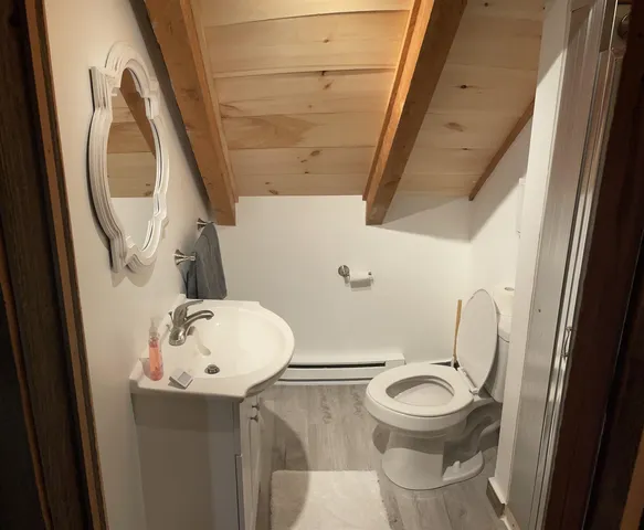 $459,000 | 46 Town Farm Road, Wilmington, VT 05363