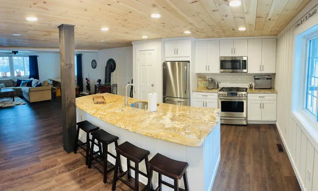 $459,000 | 46 Town Farm Road, Wilmington, VT 05363